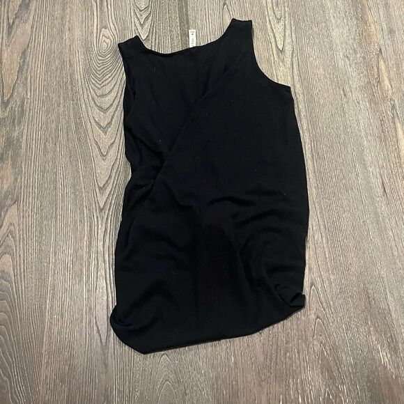 Zenana Premium Tank Top Pullover Sleeveless Front Knot Solid Black Size M - Picture 4 of 4